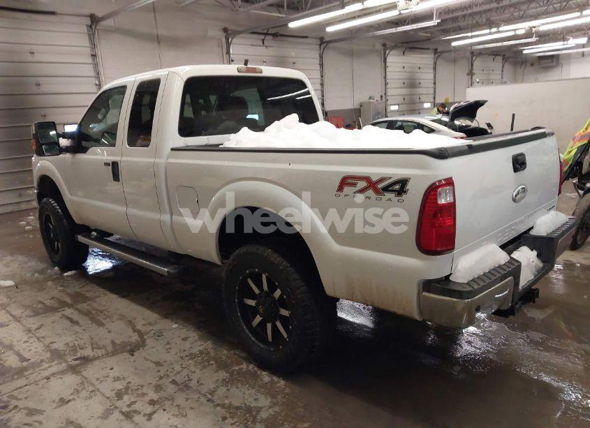 Photo 3 of 2012 Ford F-250 XLT (VIN 1FT7X2B62CEA33077)