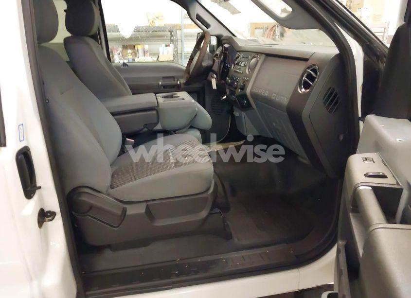 Photo 5 of 2012 Ford F-250 XLT (VIN 1FT7X2B62CEA33077)