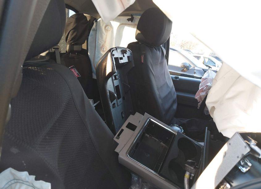 Photo 5 of 2015 Ford F-250 LARIAT (VIN 1FT7X2B62FEA20138)