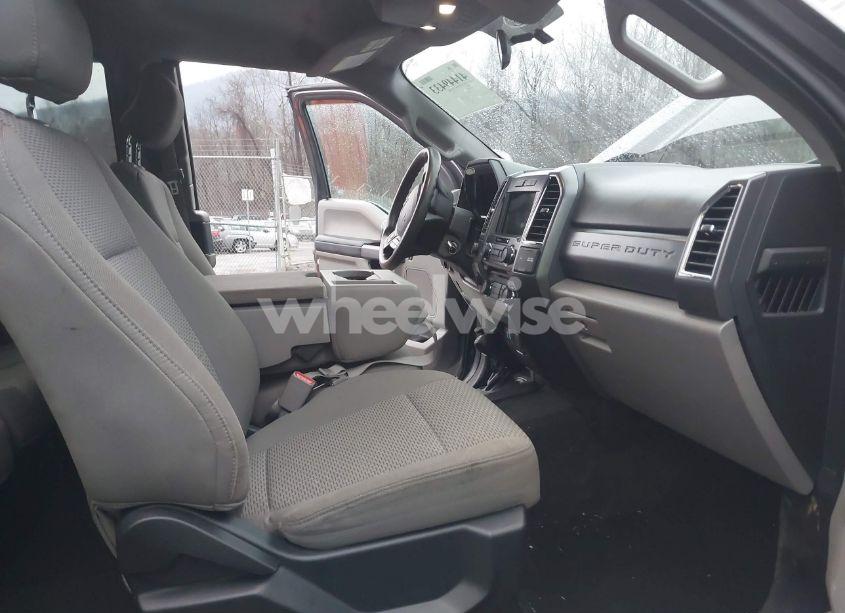 Photo 5 of 2017 Ford F-250 XLT (VIN 1FT7X2B62HEB98845)