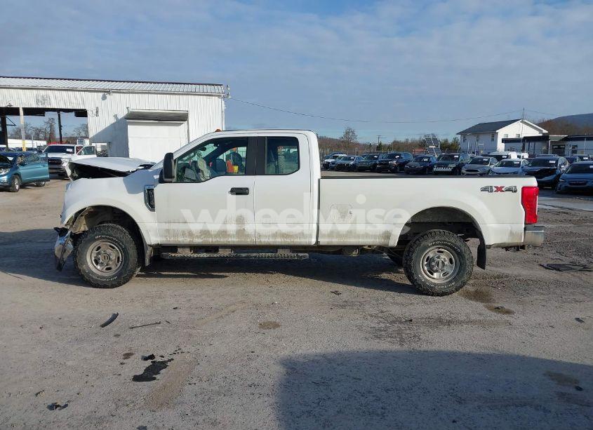 Photo 14 of 2017 Ford F-250 XL (VIN 1FT7X2B62HEC84656)