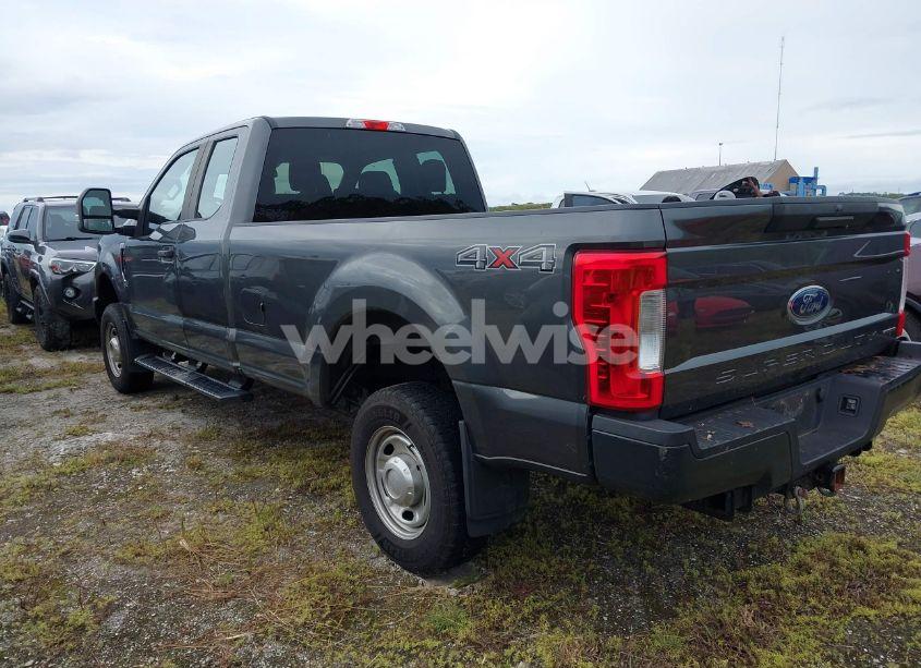 Photo 3 of 2019 Ford F-250 XL (VIN 1FT7X2B62KEC82090)