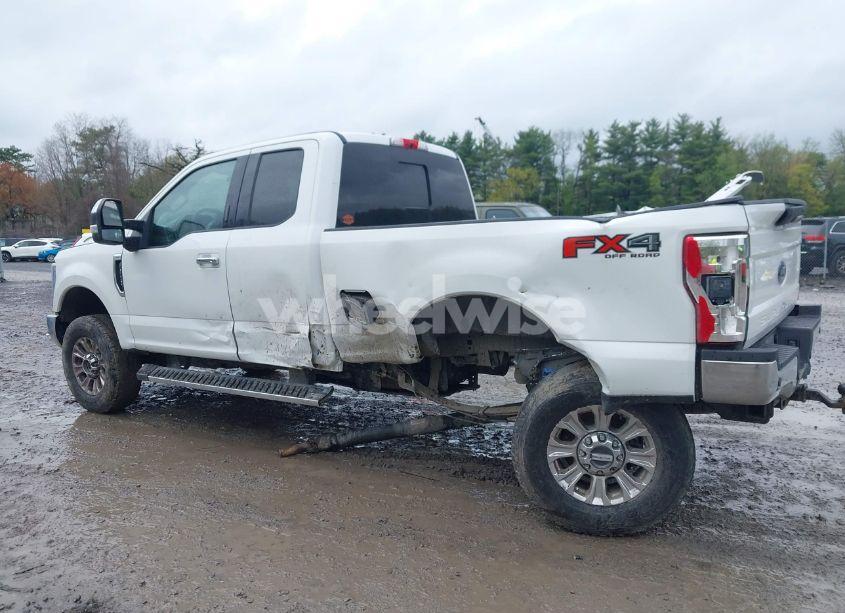 Photo 14 of 2019 Ford F-250 XLT (VIN 1FT7X2B62KED30820)