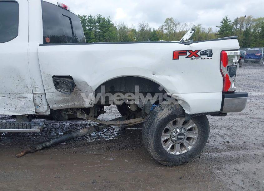 Photo 6 of 2019 Ford F-250 XLT (VIN 1FT7X2B62KED30820)