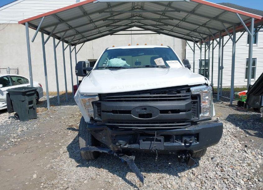 Photo 12 of 2019 Ford F-250 XL (VIN 1FT7X2B62KEE70849)