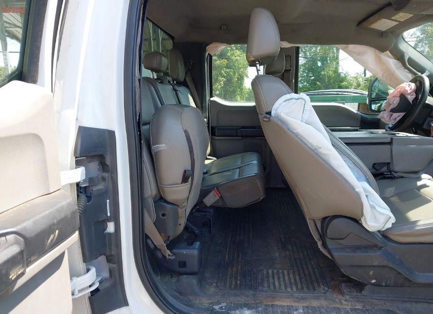 Photo 8 of 2019 Ford F-250 XL (VIN 1FT7X2B62KEE70849)