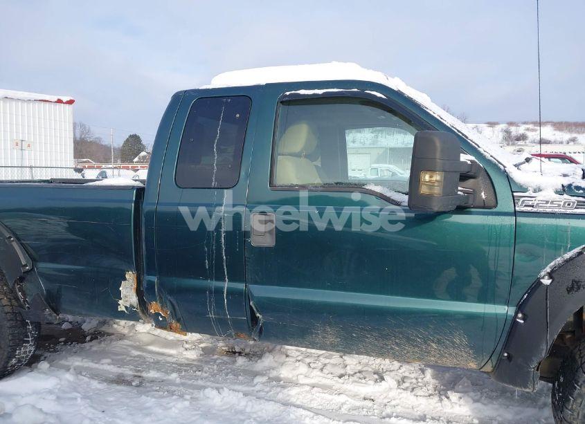 Photo 13 of 2011 Ford F-250 XLT (VIN 1FT7X2B63BEB99705)