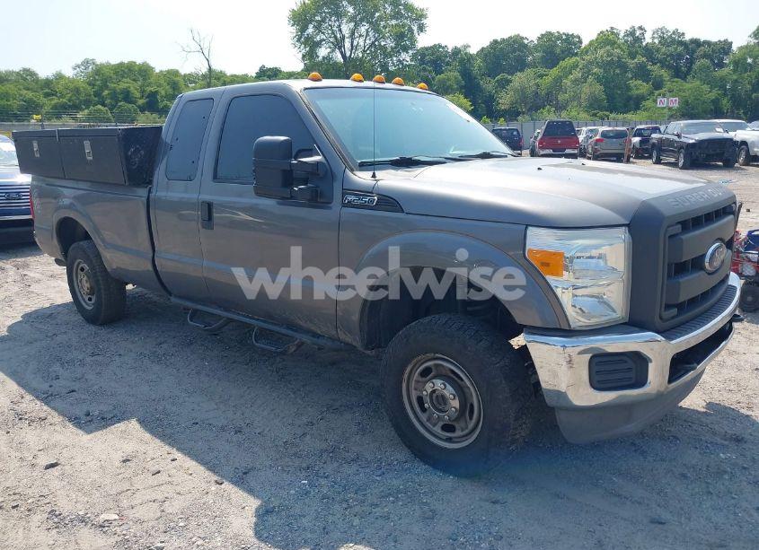 2012 Ford F-250 XL (VIN 1FT7X2B63CEB12693) main photo