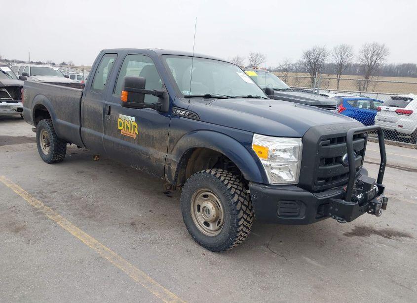 2015 Ford F-250 XL (VIN 1FT7X2B63FEC03676) main photo