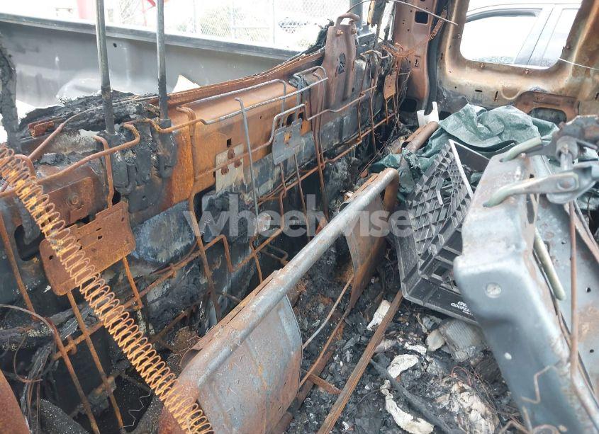 Photo 8 of 2016 Ford F-250 XLT (VIN 1FT7X2B63GED44040)