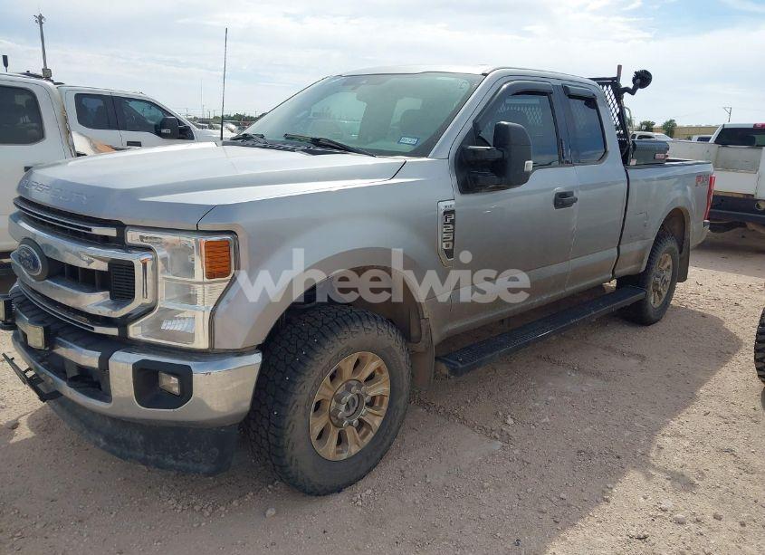 Photo 2 of 2022 Ford F-250 XLT (VIN 1FT7X2B63NEC14787)
