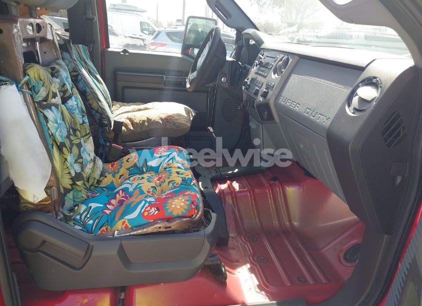 Photo 5 of 2011 Ford F-250 XLT (VIN 1FT7X2B64BED07975)