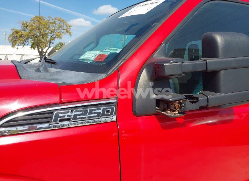 Photo 6 of 2011 Ford F-250 XLT (VIN 1FT7X2B64BED07975)