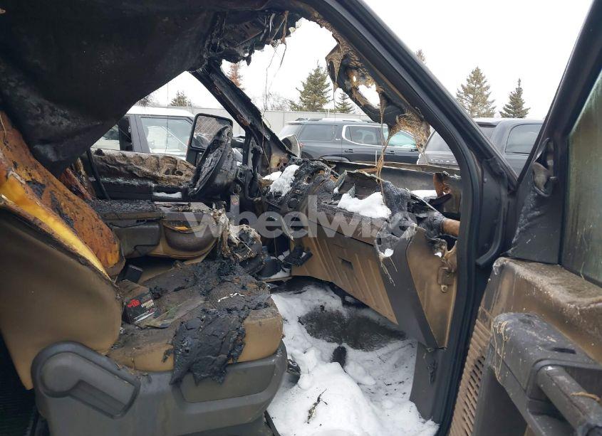 Photo 5 of 2015 Ford F-250 XLT (VIN 1FT7X2B64FEA45705)