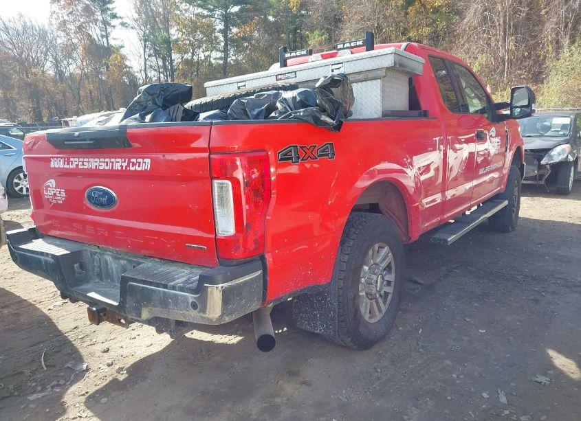 Photo 4 of 2017 Ford F-250 XLT (VIN 1FT7X2B64HEF03875)