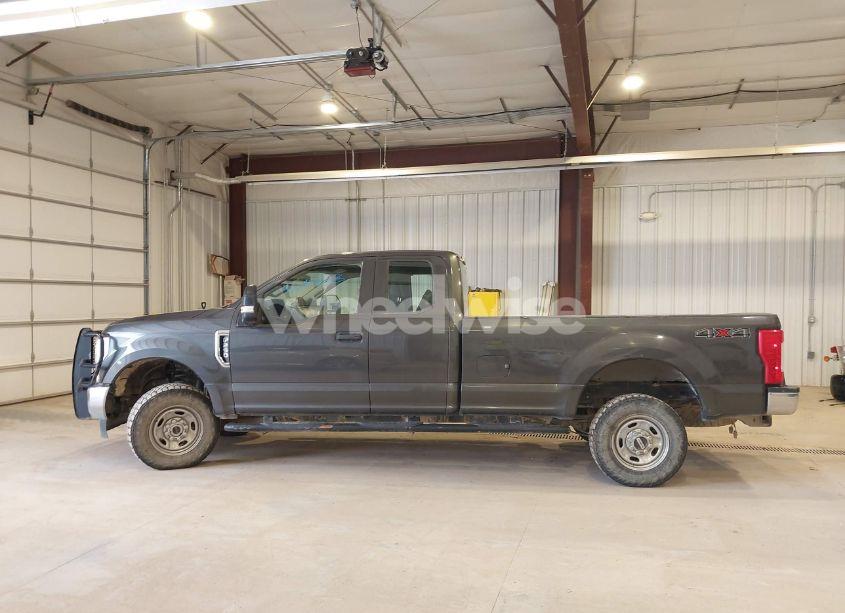 Photo 13 of 2018 Ford F-250 XL (VIN 1FT7X2B64JEB31377)