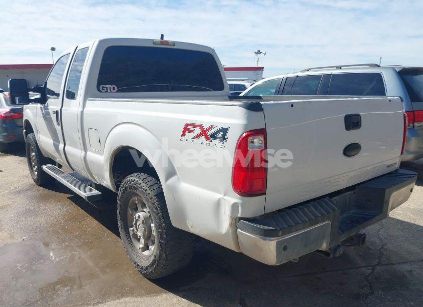 Photo 3 of 2012 Ford F-250 XLT (VIN 1FT7X2B65CEA15950)