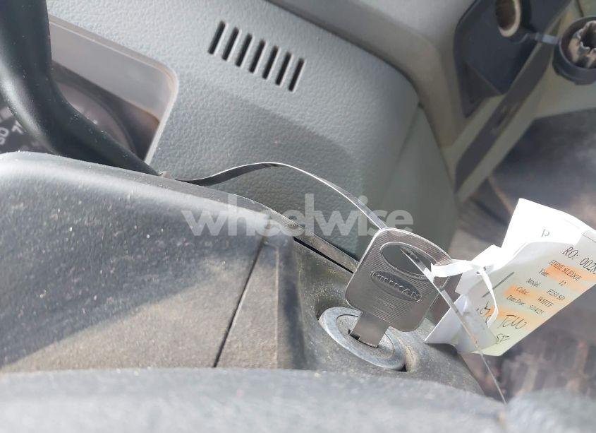 Photo 11 of 2012 Ford F-250 XLT (VIN 1FT7X2B65CEB46912)