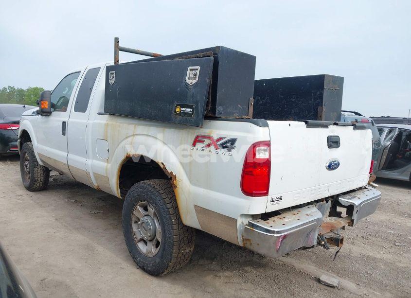 Photo 3 of 2012 Ford F-250 XLT (VIN 1FT7X2B65CEB46912)