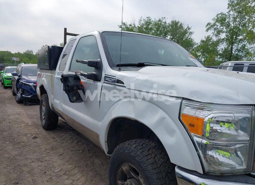 Photo 6 of 2012 Ford F-250 XLT (VIN 1FT7X2B65CEB46912)