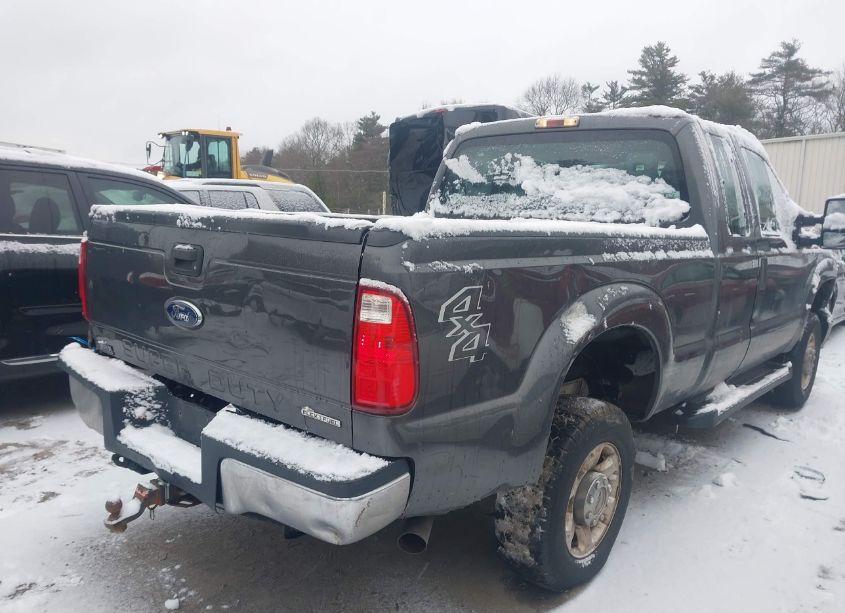 Photo 4 of 2016 Ford F-250 XL (VIN 1FT7X2B65GEC08864)