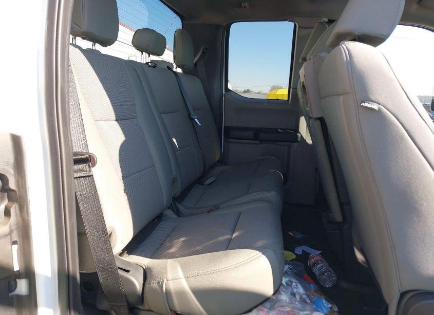 Photo 8 of 2022 Ford F-250 XL (VIN 1FT7X2B65NEE69263)