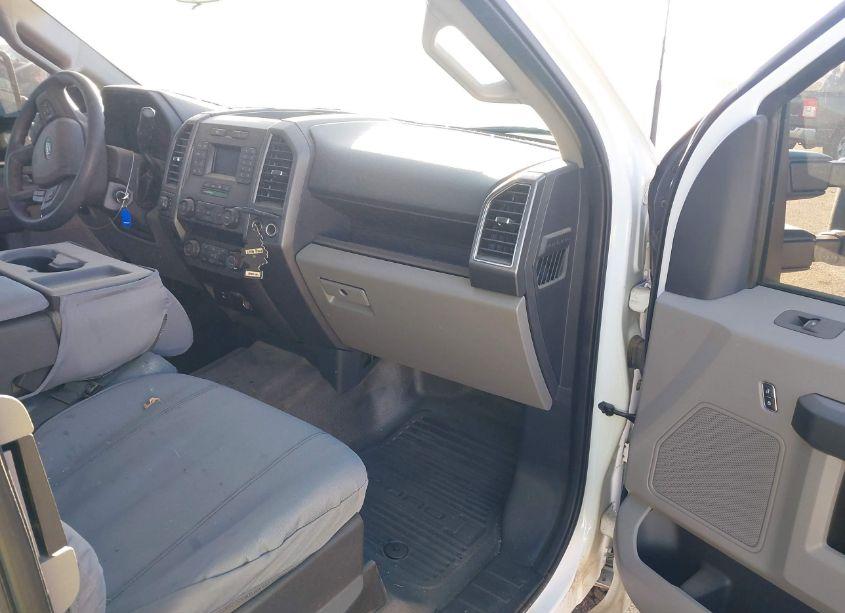 Photo 4 of 2022 Ford F-250 XL (VIN 1FT7X2B65NEE98150)