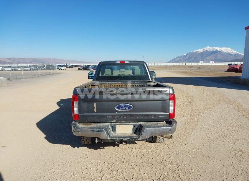 Photo 16 of 2019 Ford F-250 XL (VIN 1FT7X2B66KEE87332)