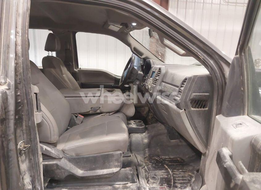 Photo 5 of 2019 Ford F-250 XL (VIN 1FT7X2B66KEE87332)