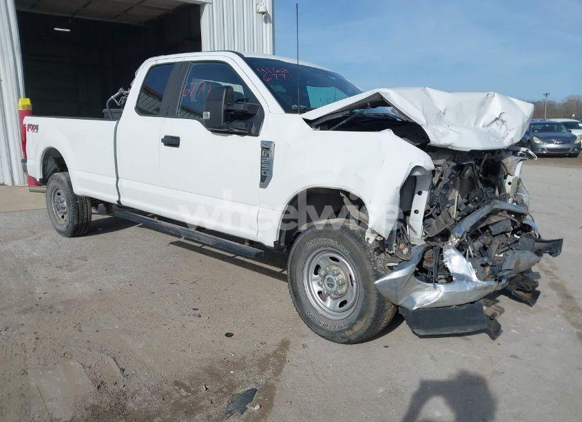 2022 Ford F-250 XL (VIN 1FT7X2B66NED45535) main photo