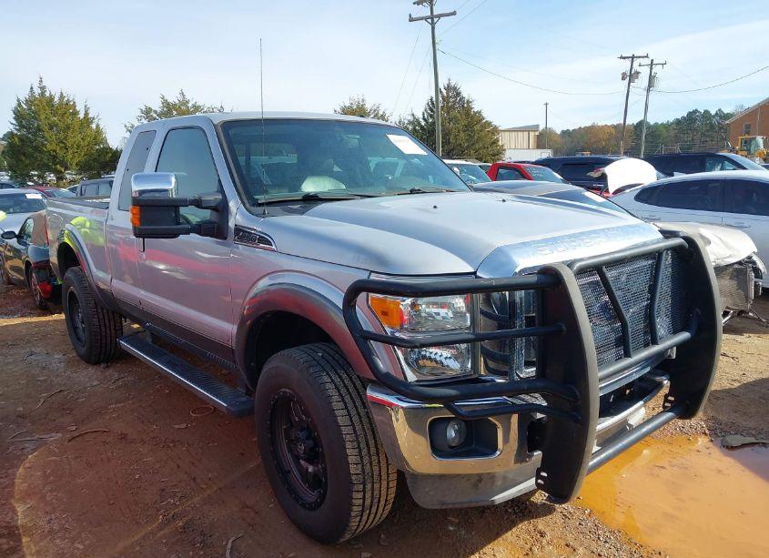 2012 Ford F-250 LARIAT (VIN 1FT7X2B67CEB20537) main photo