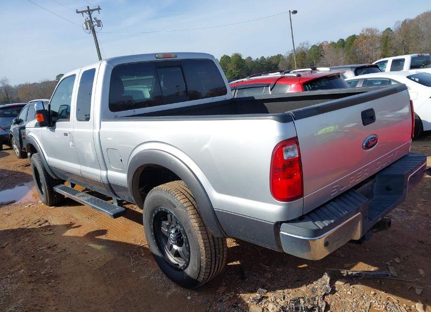 Photo 3 of 2012 Ford F-250 LARIAT (VIN 1FT7X2B67CEB20537)