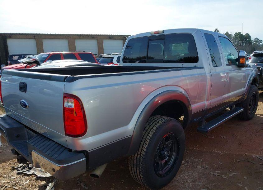 Photo 4 of 2012 Ford F-250 LARIAT (VIN 1FT7X2B67CEB20537)