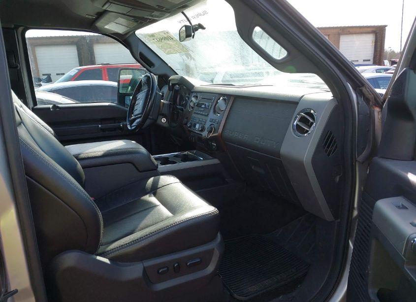 Photo 5 of 2012 Ford F-250 LARIAT (VIN 1FT7X2B67CEB20537)