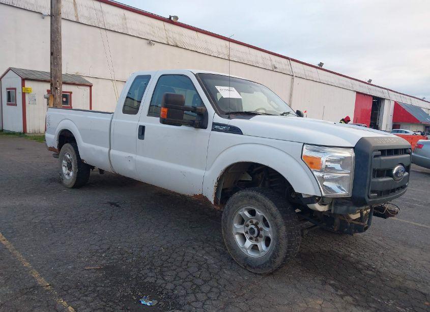 2014 Ford F-250 XL (VIN 1FT7X2B67EEA21770) main photo