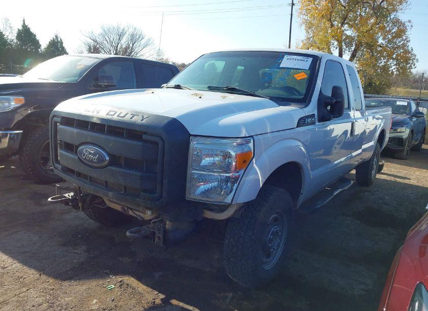 Photo 2 of 2015 Ford F-250 XL (VIN 1FT7X2B67FEB33227)