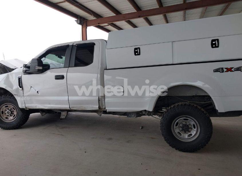 Photo 14 of 2019 Ford F-250 XL (VIN 1FT7X2B67KEF82448)