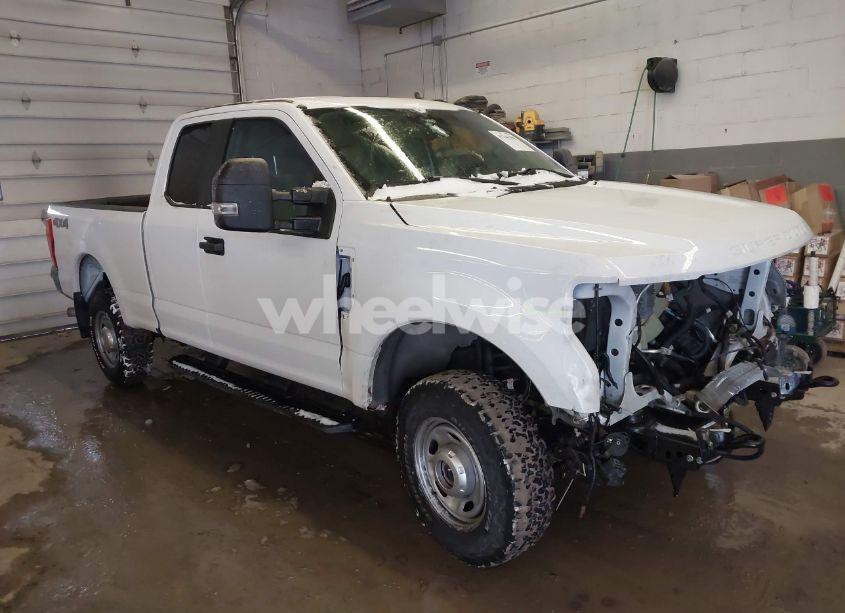2022 Ford F-250 XL (VIN 1FT7X2B67NEC02786) main photo