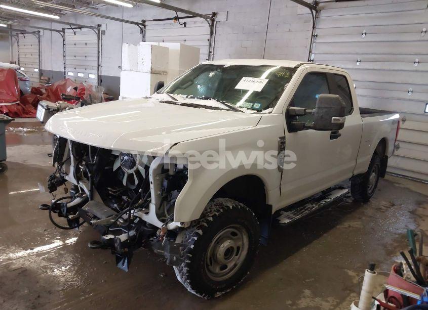 Photo 2 of 2022 Ford F-250 XL (VIN 1FT7X2B67NEC02786)