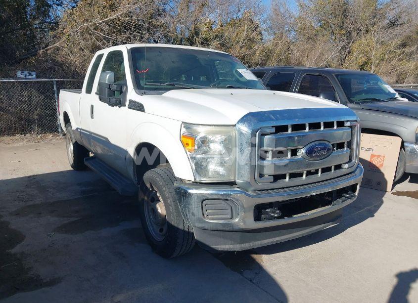 2012 Ford F-250 XL (VIN 1FT7X2B68CEB70377) main photo