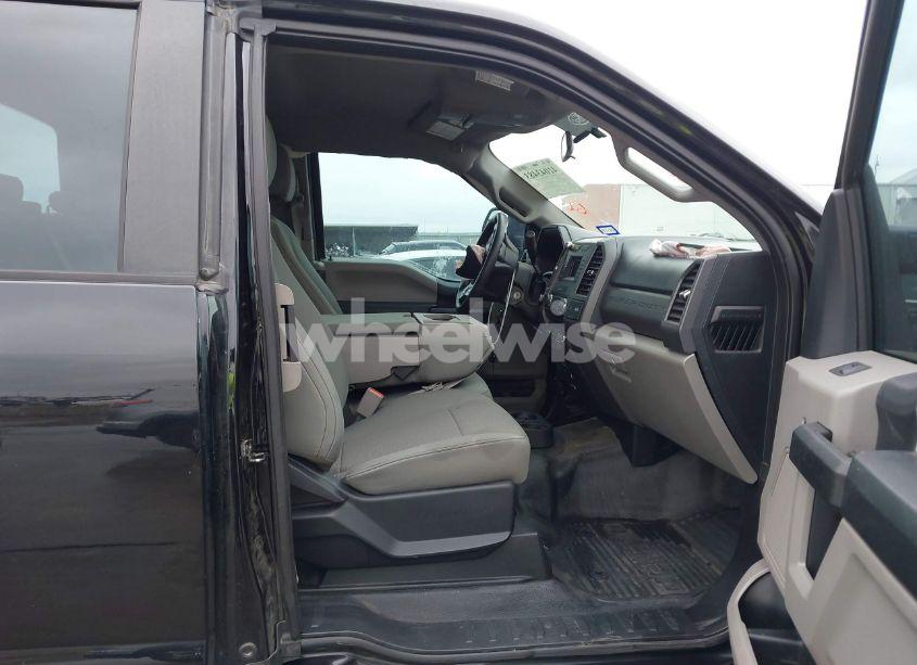 Photo 5 of 2017 Ford F-250 XL (VIN 1FT7X2B68HEC89778)