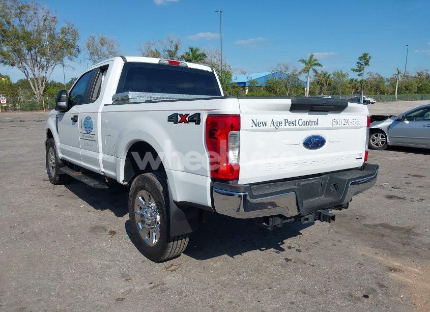 Photo 3 of 2017 Ford F-250 XL (VIN 1FT7X2B68HEE91892)