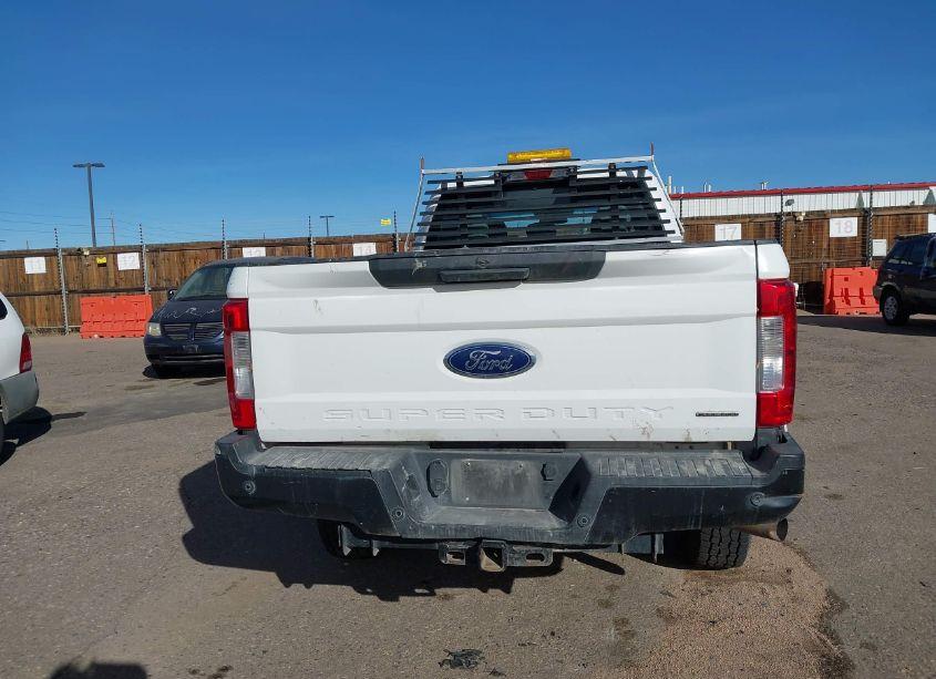 Photo 16 of 2019 Ford F-250 XL (VIN 1FT7X2B68KEC24968)