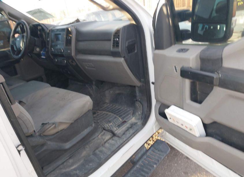 Photo 5 of 2019 Ford F-250 XL (VIN 1FT7X2B68KEC24968)