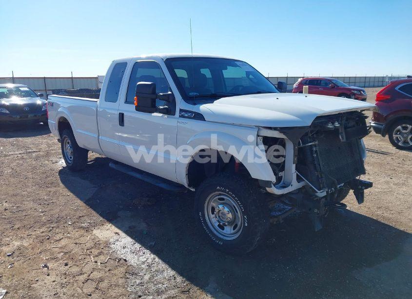 2016 Ford F-250 XL (VIN 1FT7X2B69GEB31013) main photo