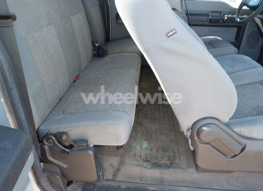 Photo 8 of 2016 Ford F-250 XL (VIN 1FT7X2B69GEB31013)