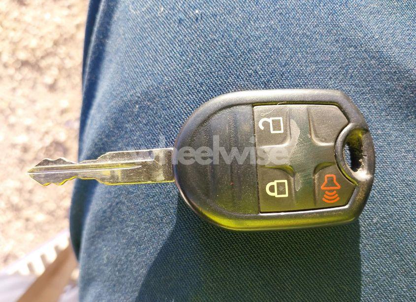 Photo 11 of 2016 Ford F-250 LARIAT (VIN 1FT7X2B69GEB82415)