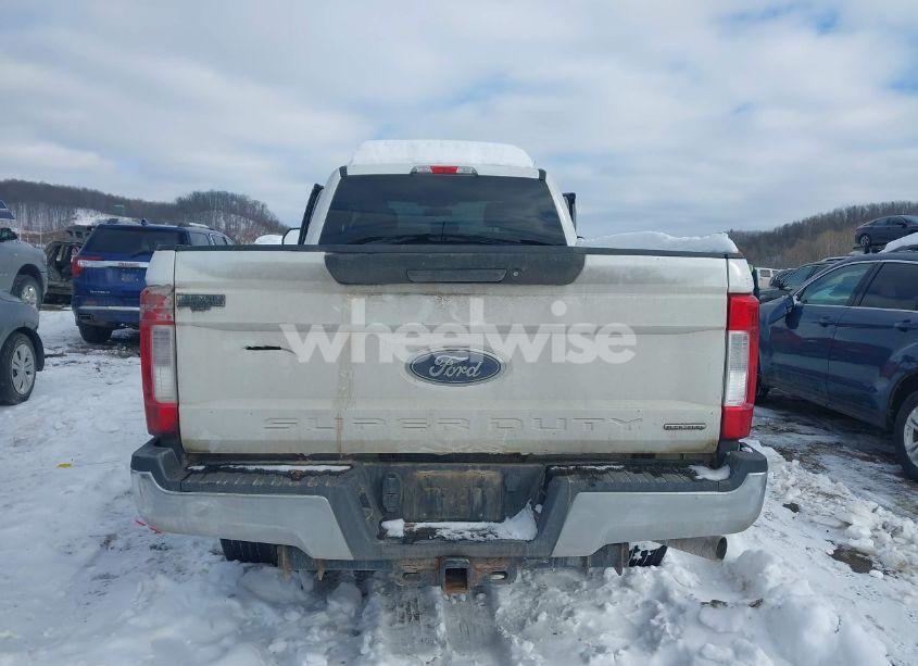 Photo 16 of 2017 Ford F-250 XL (VIN 1FT7X2B69HEB99362)