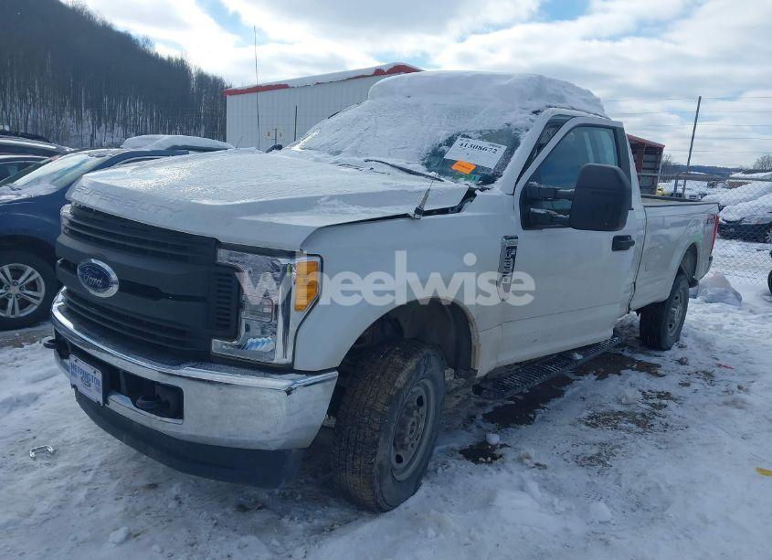 Photo 2 of 2017 Ford F-250 XL (VIN 1FT7X2B69HEB99362)