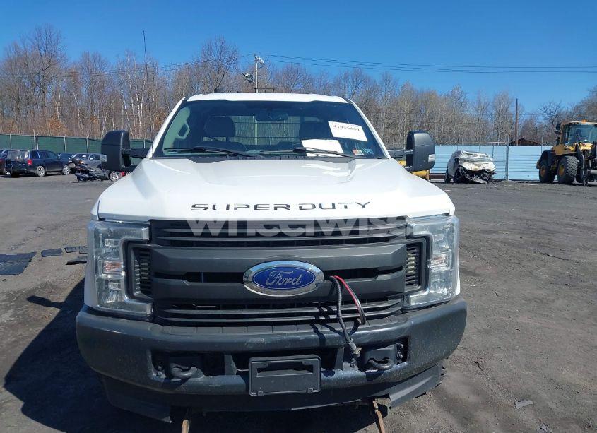 Photo 12 of 2019 Ford F-250 XL (VIN 1FT7X2B69KEC61592)